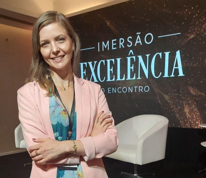 Imagem do artigo sobre Abordagem integrativa vs. Tradicional na psiquiatria: Diferenças e Benefícios, por Dra. Janaina Lessmann Reis, psiquiatra em Rio do Sul